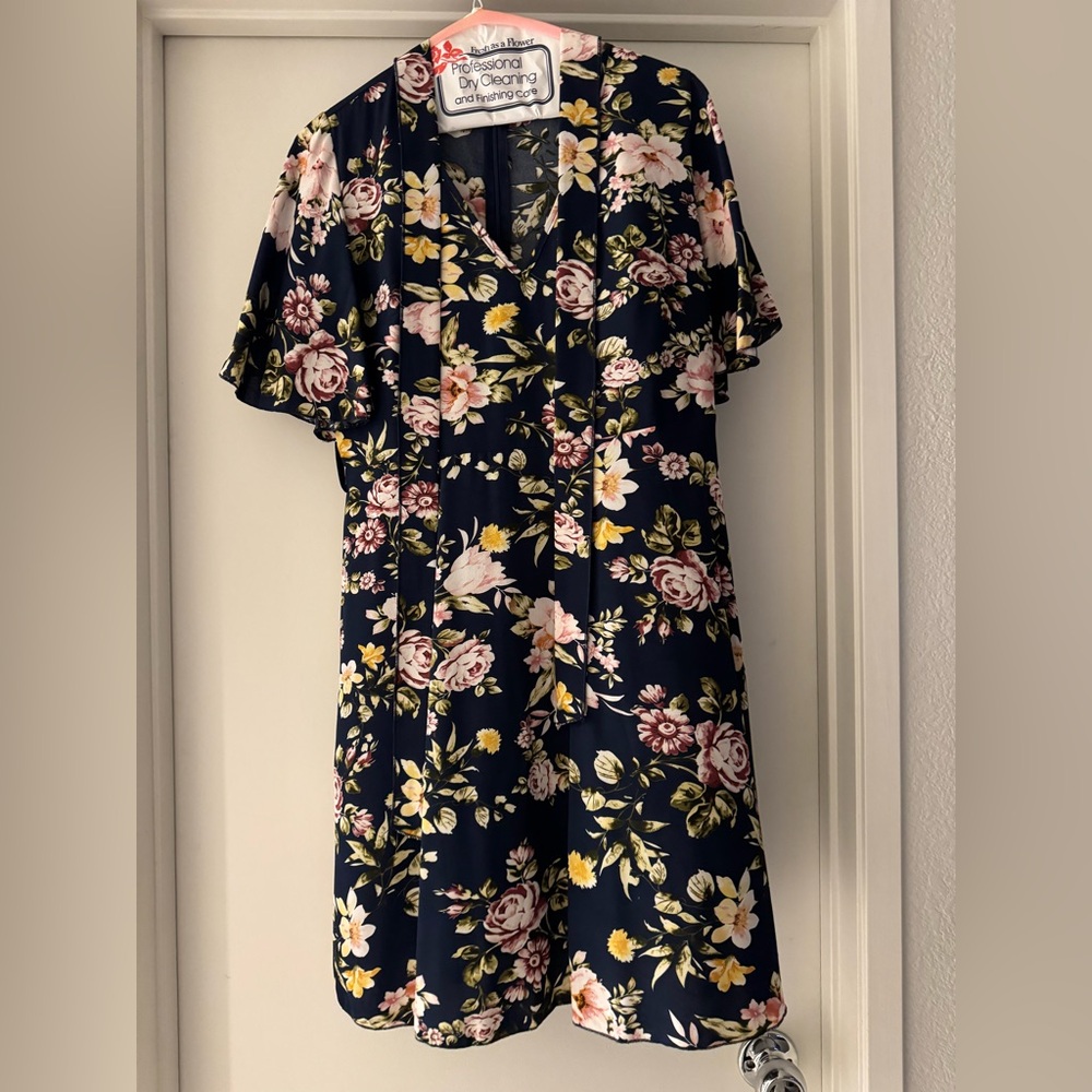 SHEIN Floral Navy Dress